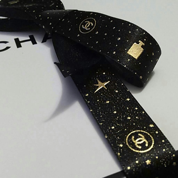 CHANEL Accessories - CHANEL Holiday Ribbon